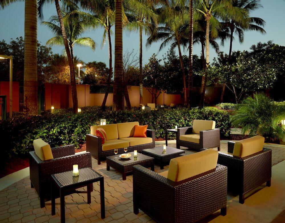 Courtyard By Marriott Fort Lauderdale Weston Extérieur photo