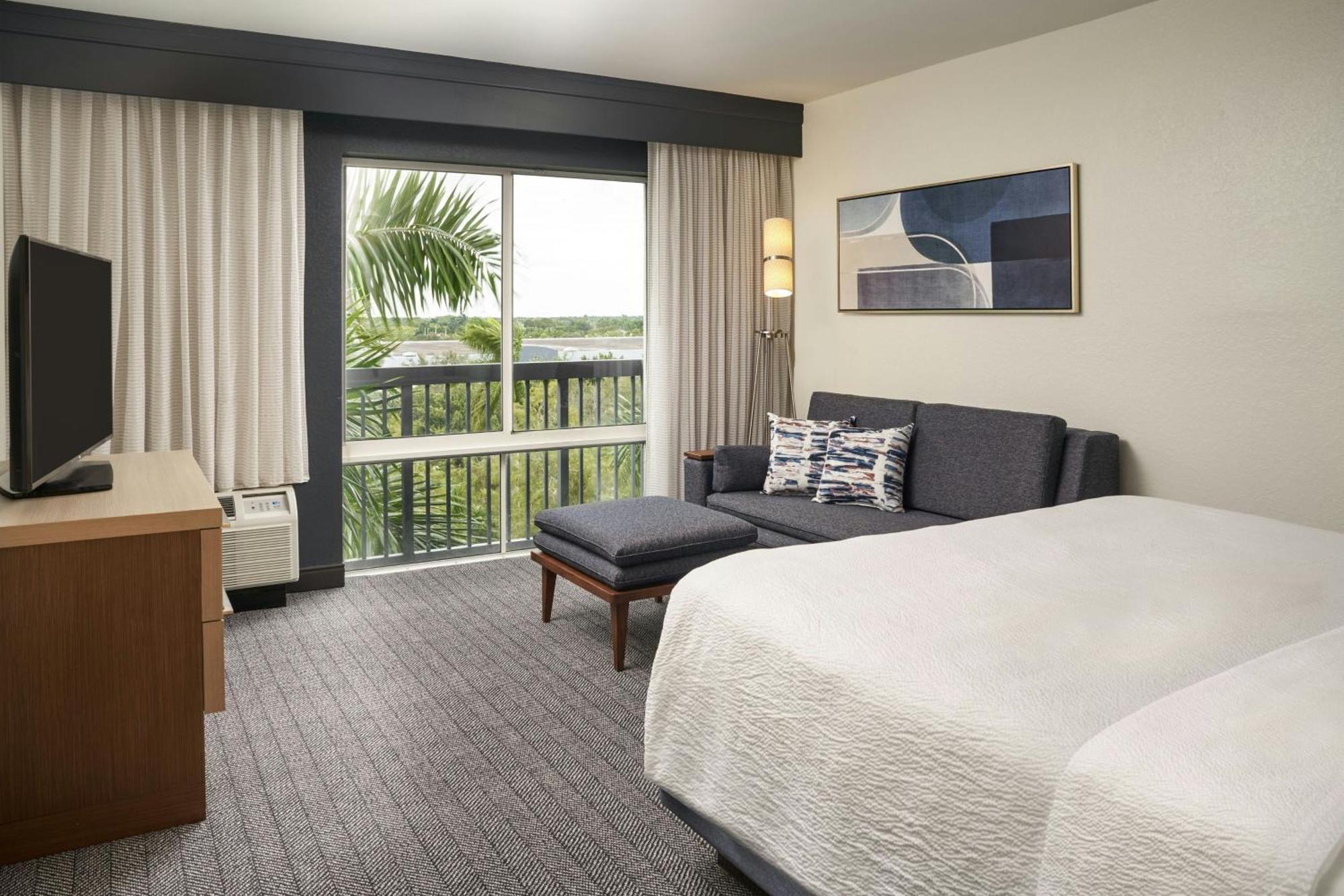 Courtyard By Marriott Fort Lauderdale Weston Extérieur photo