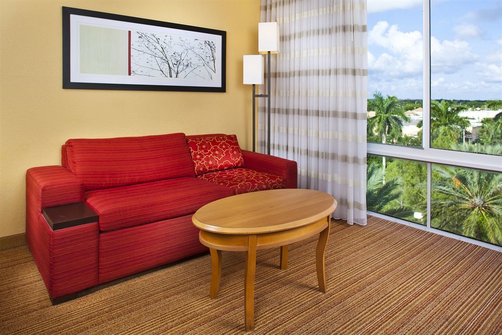 Courtyard By Marriott Fort Lauderdale Weston Extérieur photo