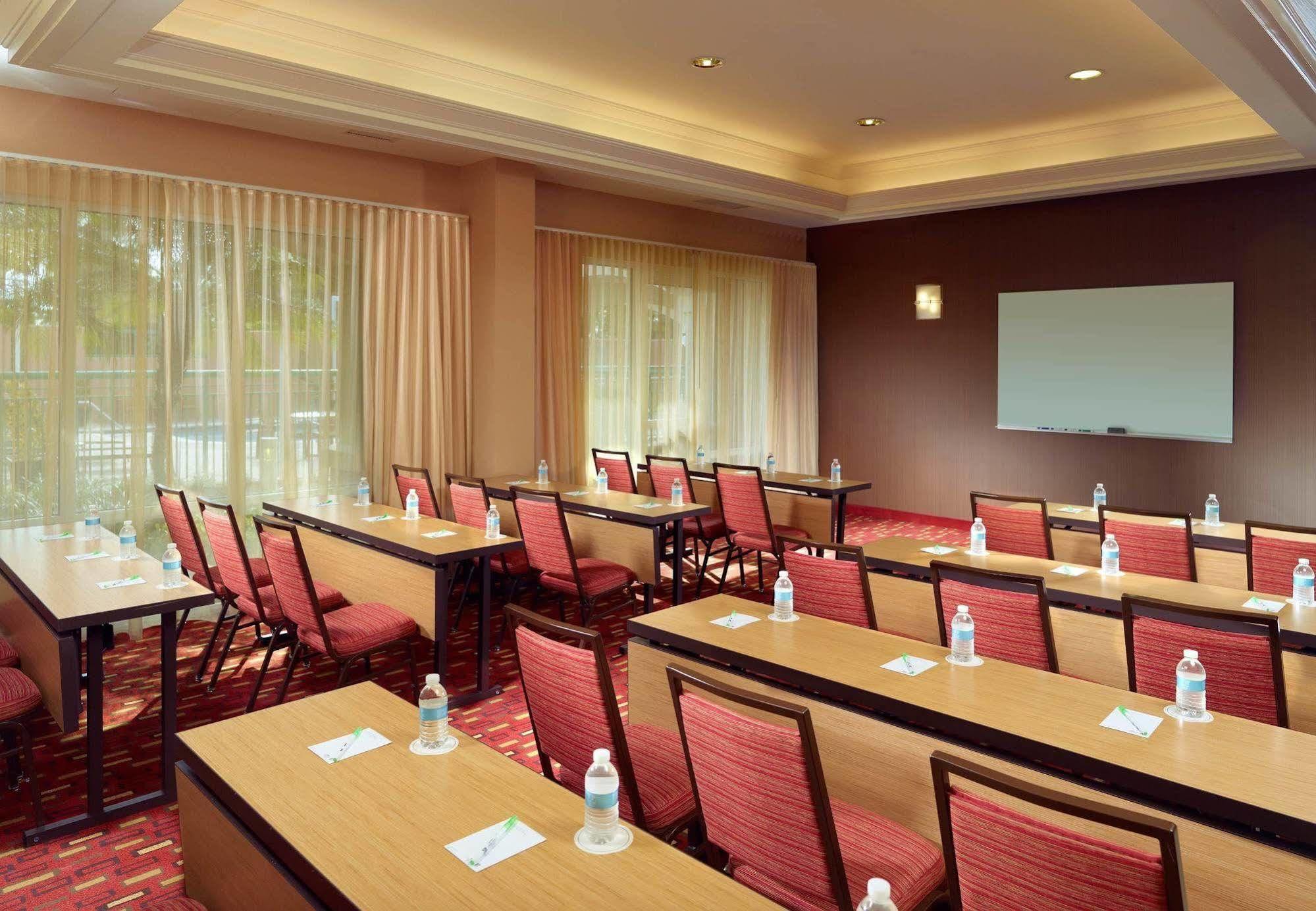 Courtyard By Marriott Fort Lauderdale Weston Extérieur photo